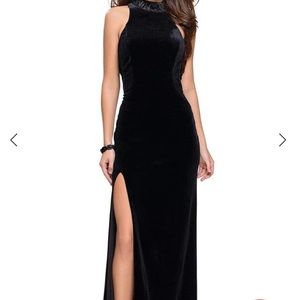 Le Femme size 00 black velvet dress